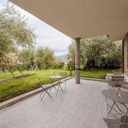 Gli Ulivi Rooms And Breakfast Marina dʼMarina dʼAndora Exterior foto