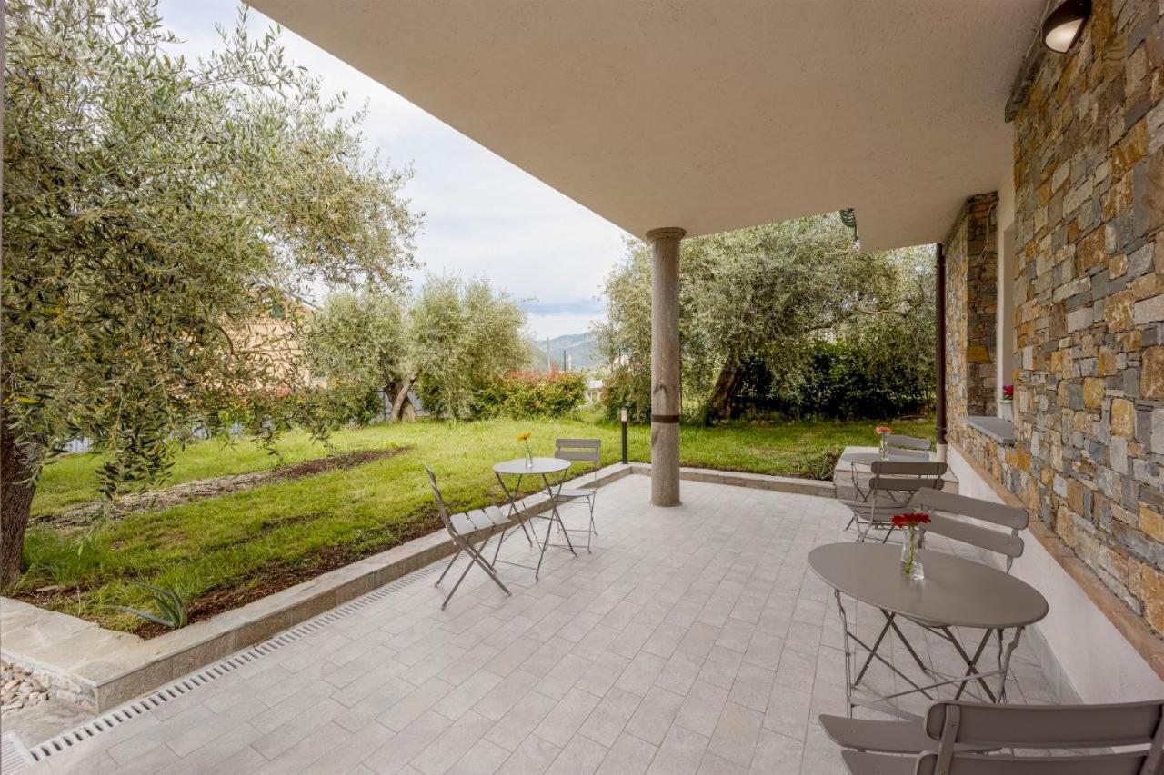 Gli Ulivi Rooms And Breakfast Marina dʼMarina dʼAndora Exterior foto